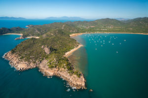 Magnetic Island - views of Horseshoe Bay – Bill Peach Journeys
