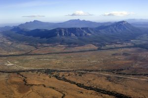Wilpena Pound - iconic natural amphitheatre, Ikara (Wilpena Pound) - Luxury Private Australian Air Tour
