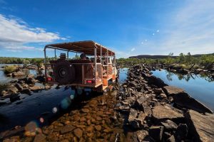 El Questro - experience a 4wd adventure over Explosion Gorge - Luxury Private Kimberley Air Tour