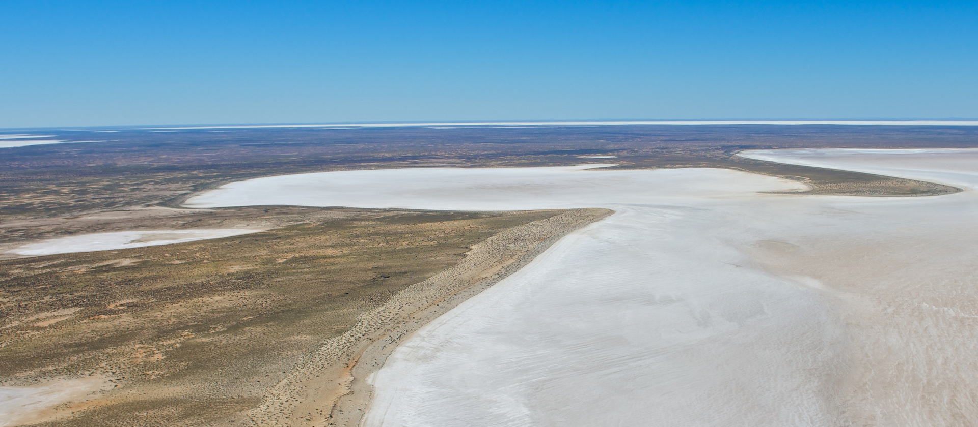 Lake Eyre & Flinders Ranges Air Tour