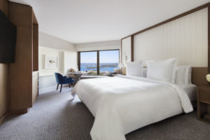 Four Seasons Hotel Harbour View Room - Sydney - Luxury tours