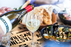 Coffin Bay - locally sourced seafood lunch and wines - luxury short breaks South Australia