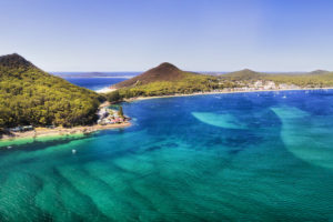 Port Stephens - Shoal Bay - Bill Peach Journeys